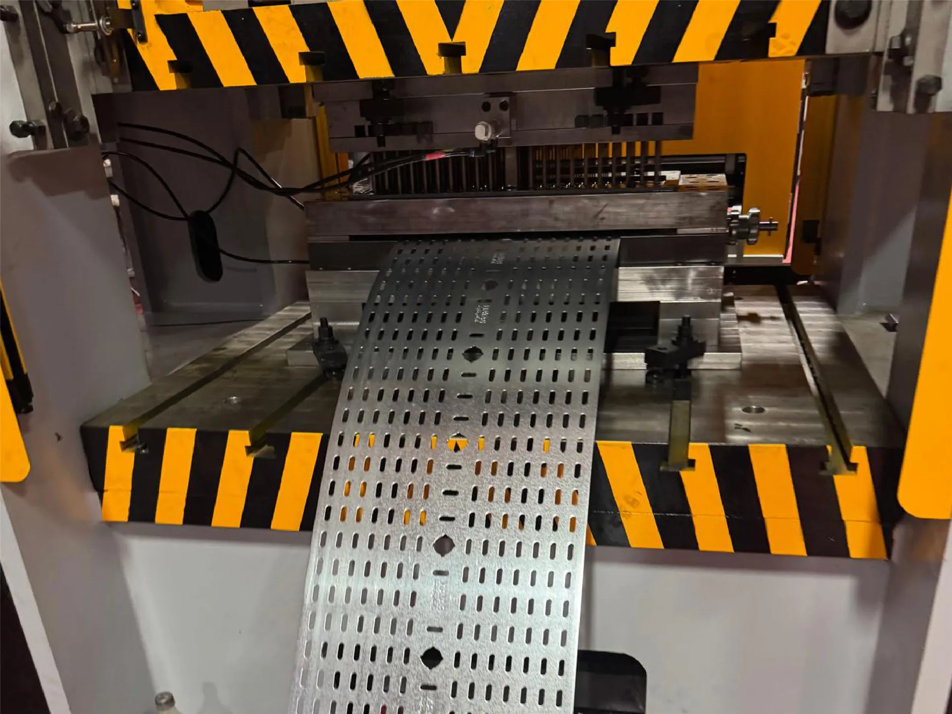 Metal Sac Üretiminde Fire Nasıl Azaltılır?